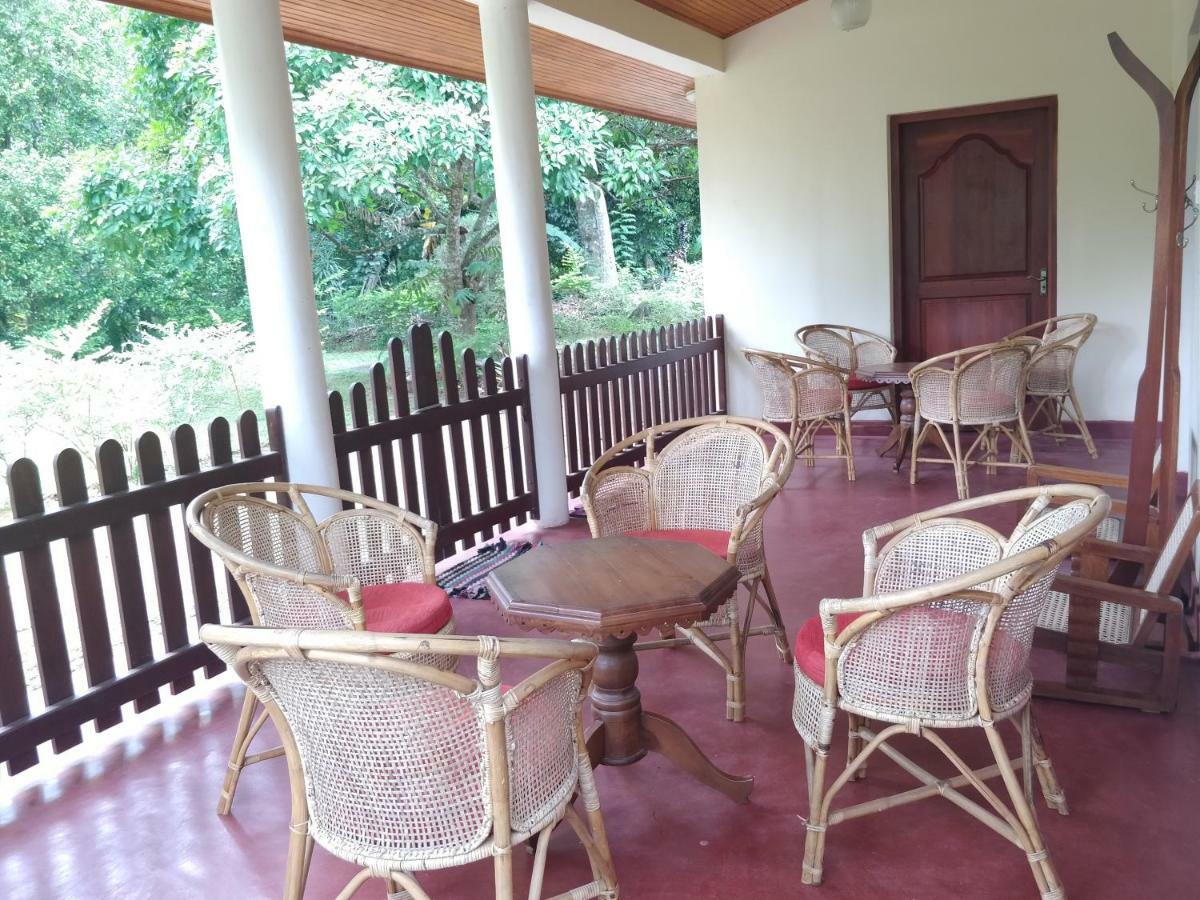 Alfred Colonial Bungalow & Spice Garden Kobbekaduwa Exterior foto